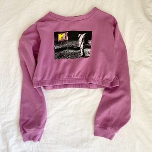 MTV Cropped Sweatshirt